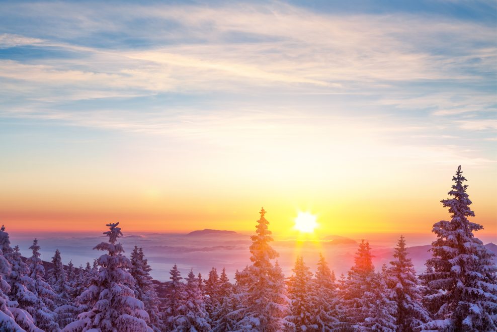 分離の世界から純粋非二元へ──奇跡講座が教える光の視座